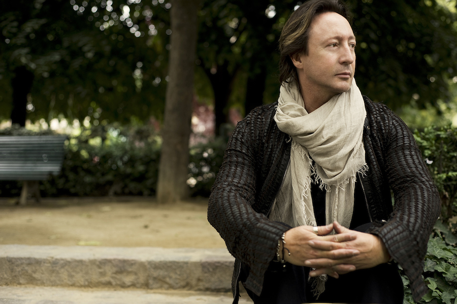 JulianLennon_portrait_01_Credit- Deborah Anderson