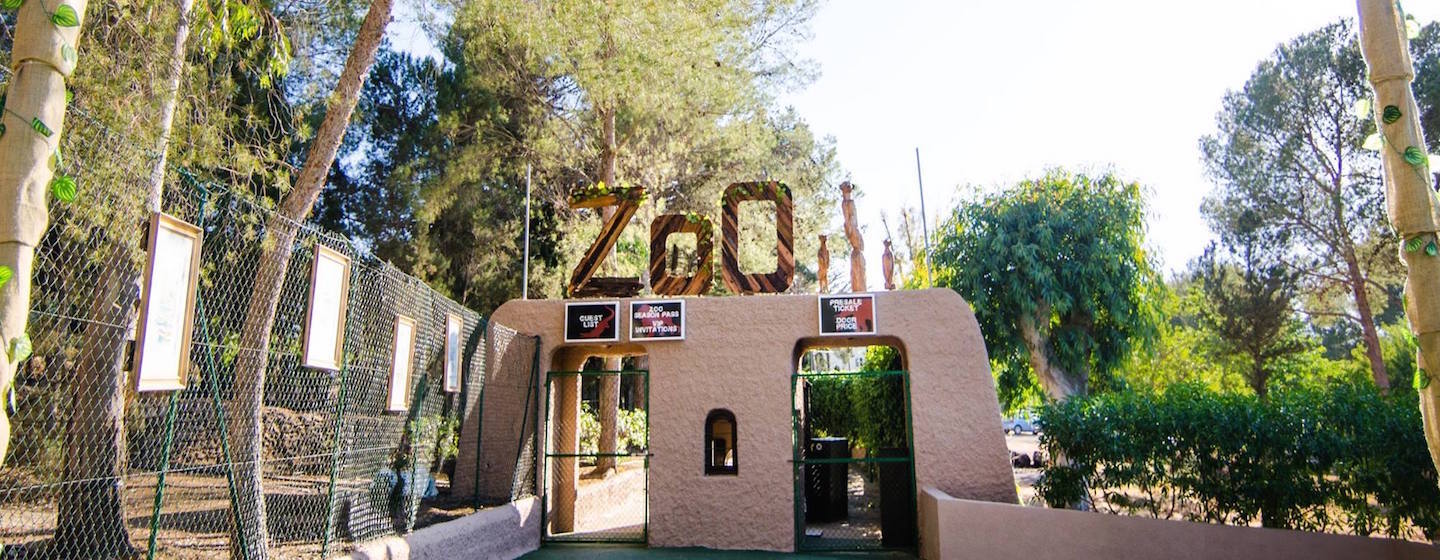 Zoo
