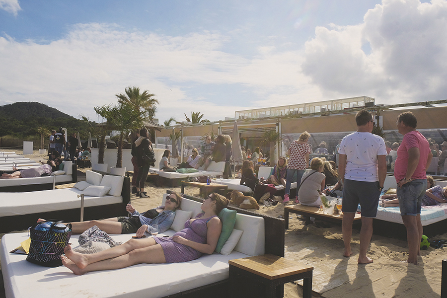 queens day at tanit beach by la skimal