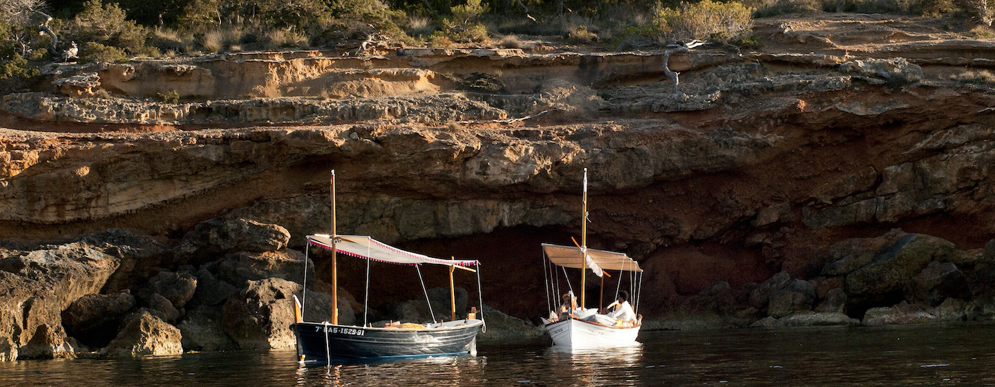 Bohemian Boat Charters 001