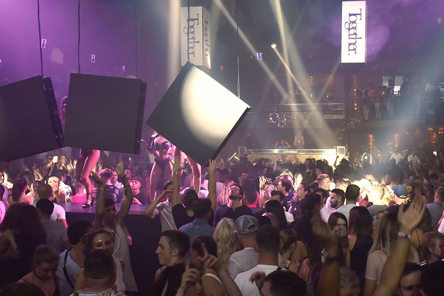 Amnesia_Together_Opening_Essentialibiza_2017_by_Phrank_015