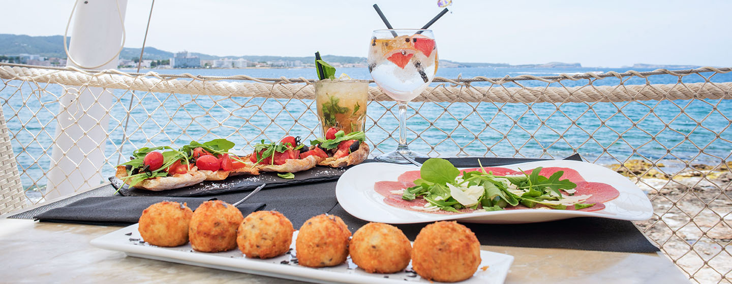 Mint_Lunch_Review_EssentialIbiza_2017_by_Tamara_Sini_001