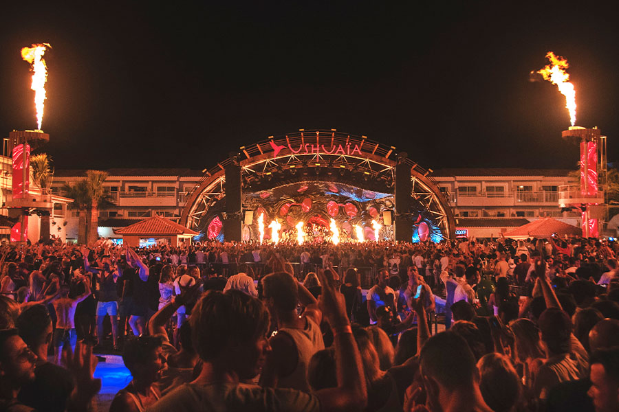 Ushuaia_Ants_Opening_Essentialibiza_2017_by_Tamara_Sini_019
