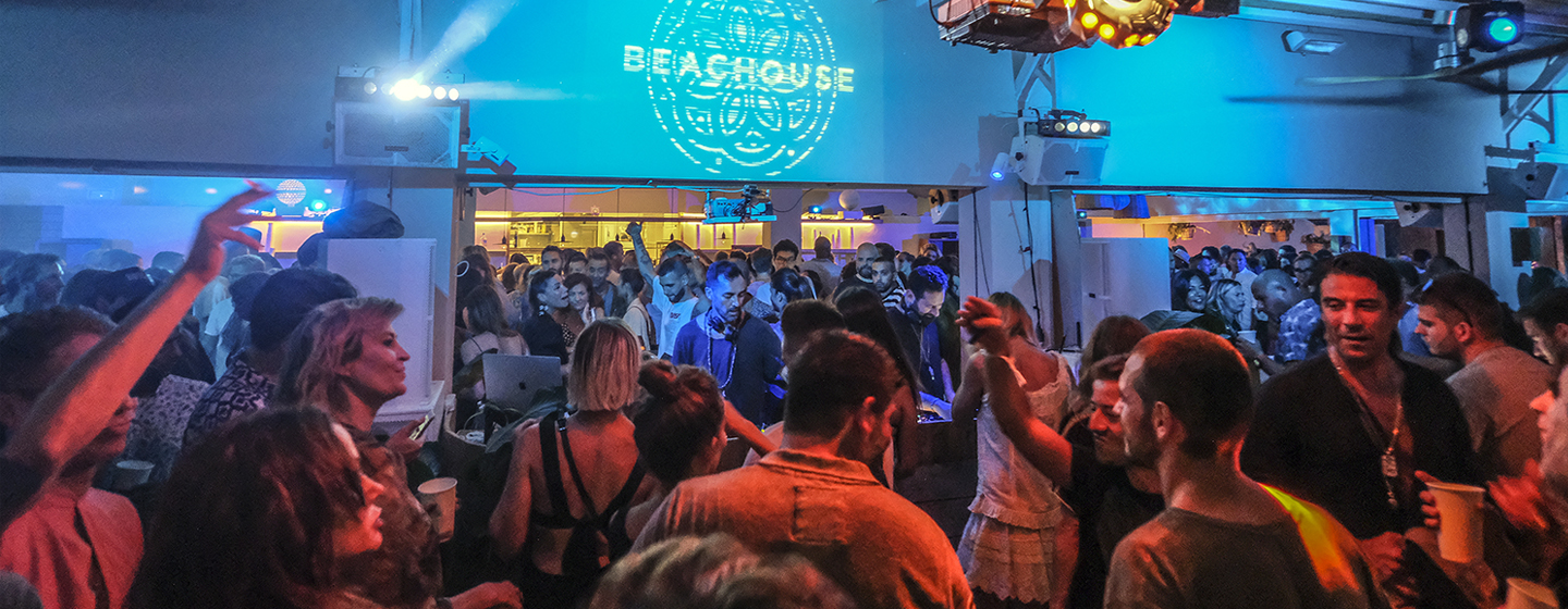 Beach House Closing Essentialibiza 2018 By La Skimal Feature001