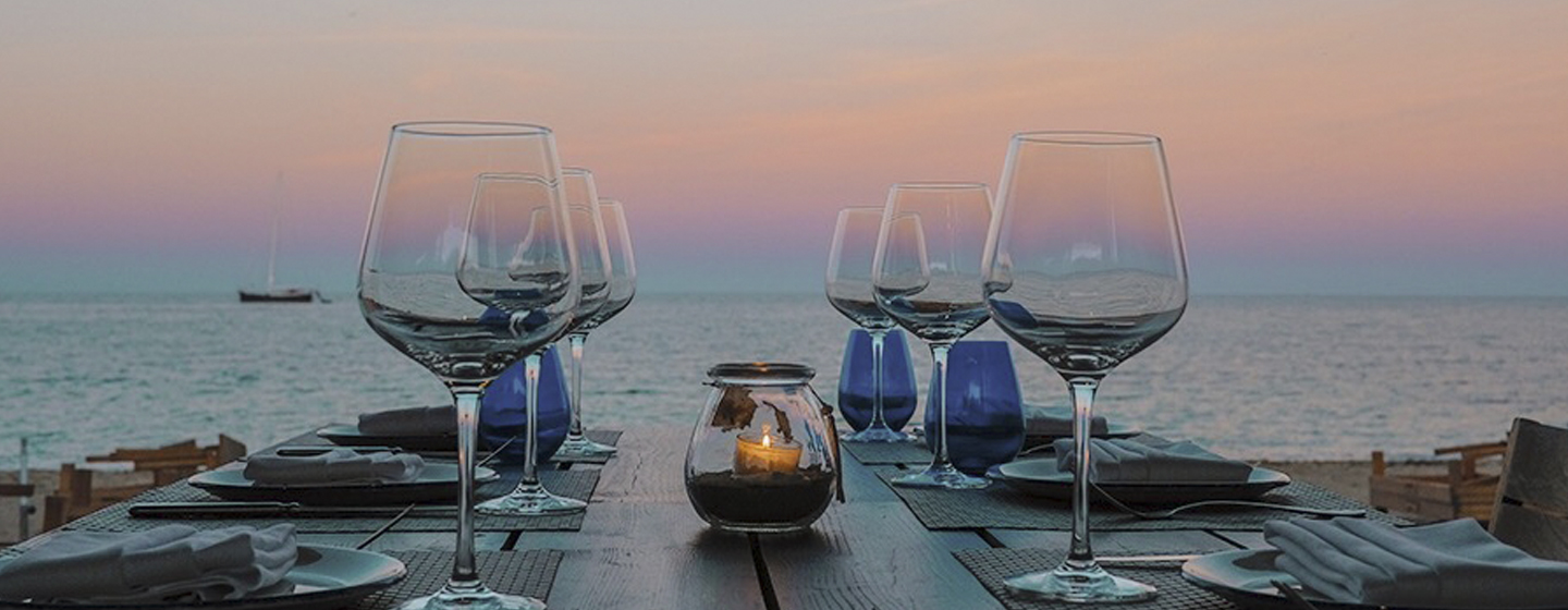 ChiringuitoBlue Dinner Feat