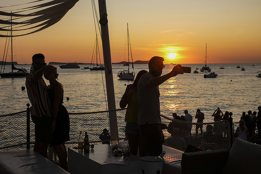 Fresh Essentialibiza 2019 By La Skimal013